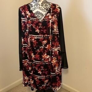 Black and red floral dress size L